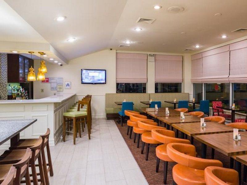 Hilton Garden Inn Queens Jfk - Newly Renovated New York Esterno foto