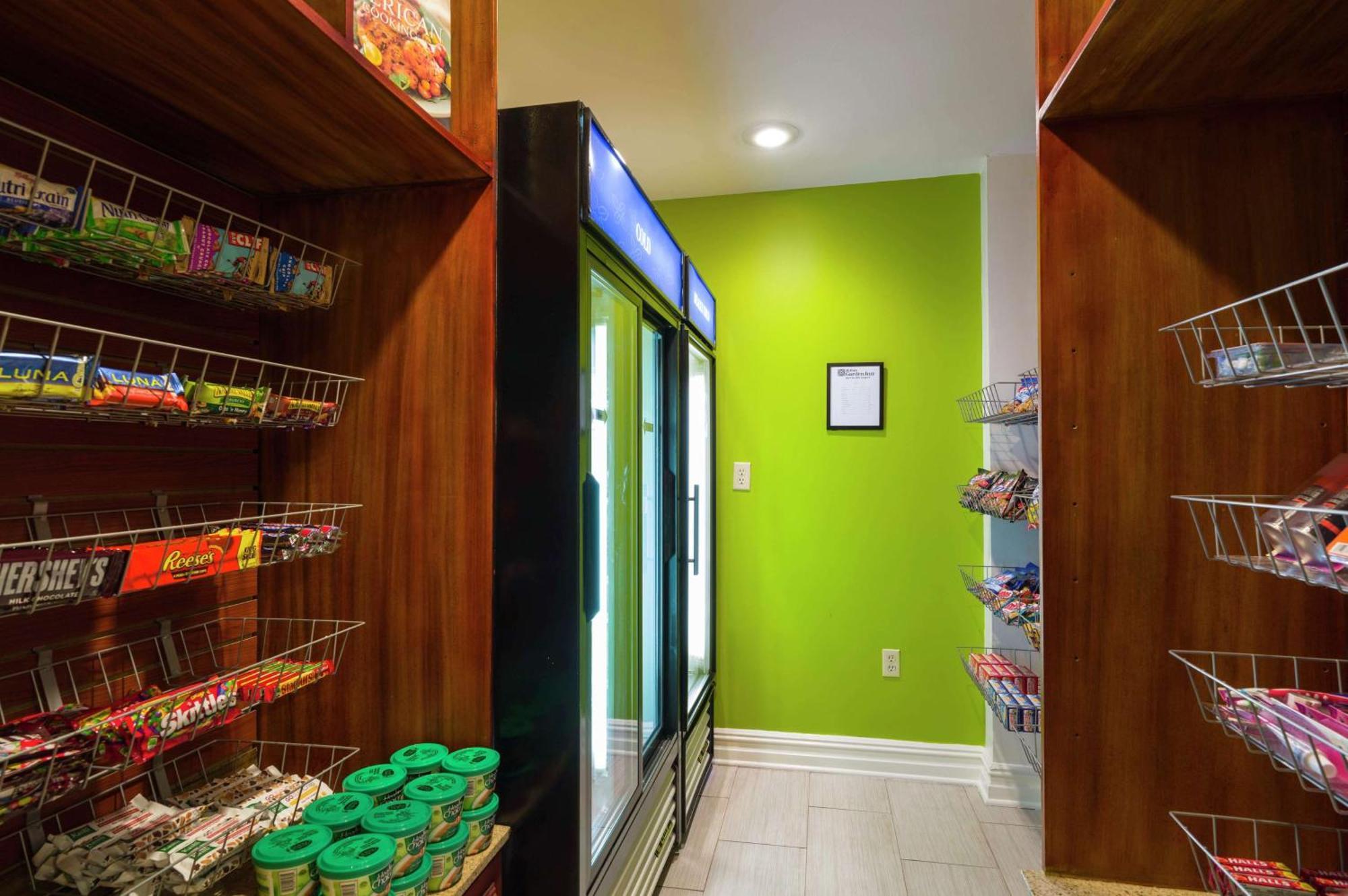 Hilton Garden Inn Queens Jfk - Newly Renovated New York Esterno foto
