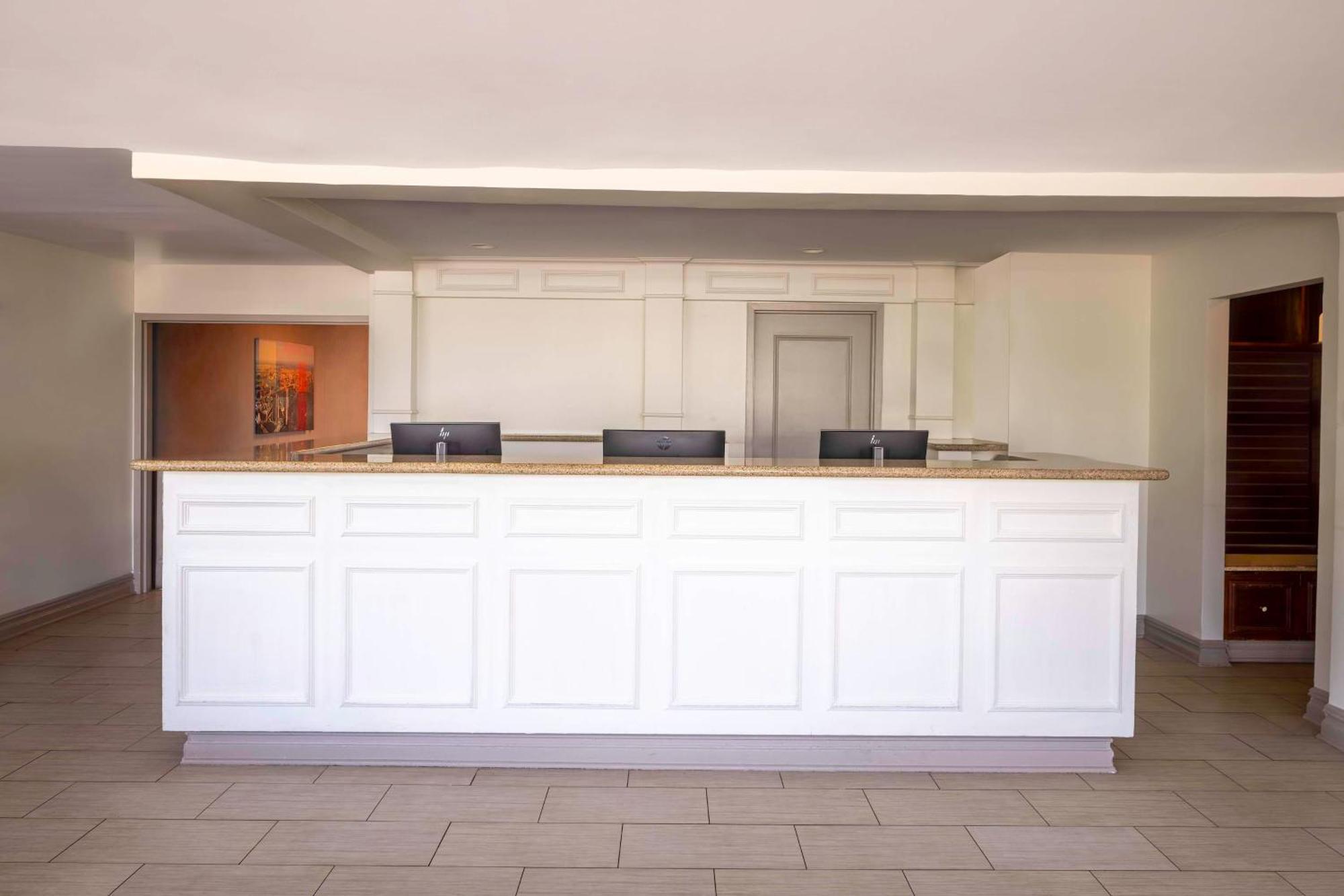 Hilton Garden Inn Queens Jfk - Newly Renovated New York Esterno foto